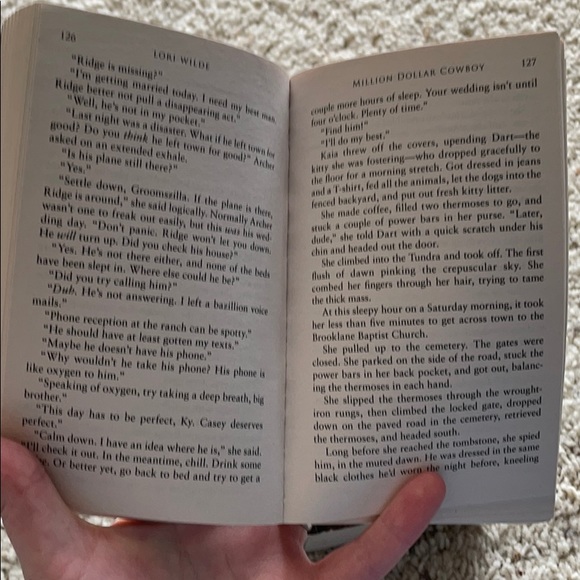 Book Bundle Lori Wilde, Maisey Yates, Lori Foster - Picture 4 of 4